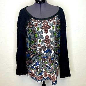 Democracy Black Knit Pullover Floral/Paisley Sweater